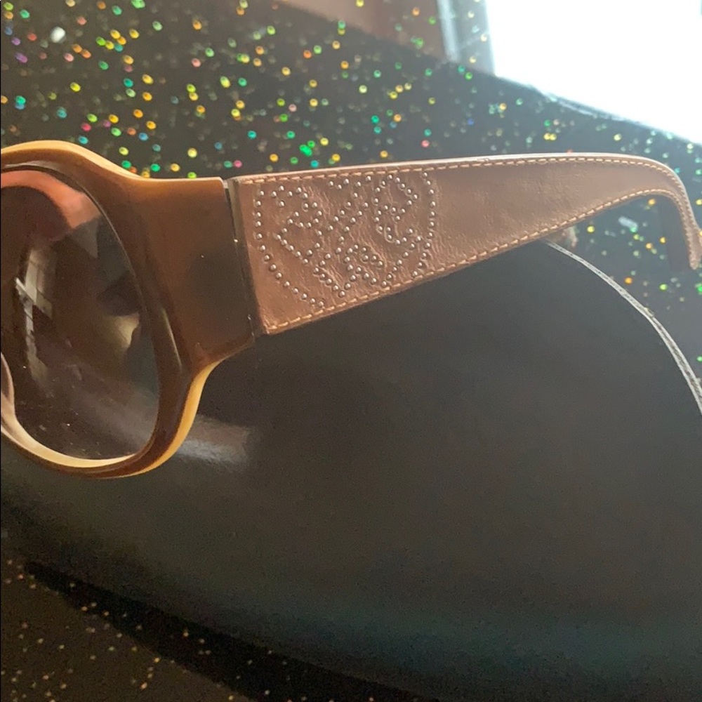 Glasses  Tory Burch